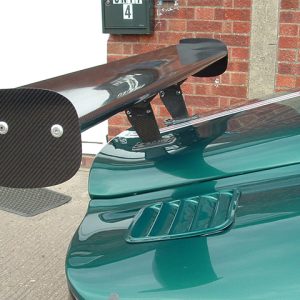 REVERIE Universal Motorsport Carbon Rear Wing Kit (Straight) Adjustable Clam/Boot/Roof Mounted