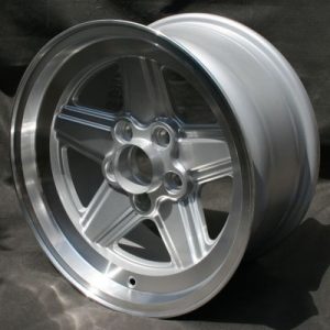 Maxilite Penta style wheels 9x16 silver/diamond cut