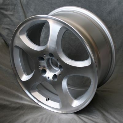 Maxilite Sador style wheels 8.25x17 silver/diamond cut
