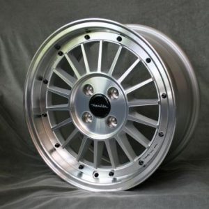 Maxilite WCHE style wheels 7x15 silver/diamond cut