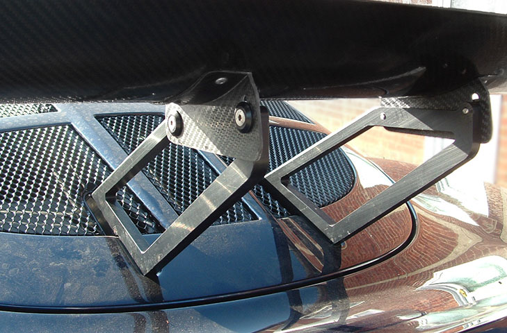 Lotus Elise/Exige S2 Carbon Rear Wing Kit (Curved) - Image 10