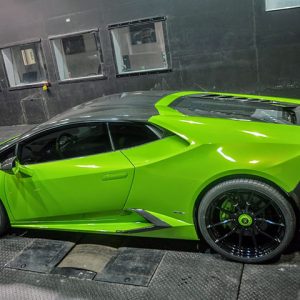 Reverie Lamborghini Huracan (2014 - ) 225mm Chord Carbon Fibre Rear Wing Kit (Straight) -  Clear Coated with Alloy Wing Mounts