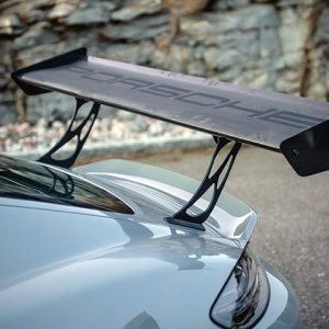 Reverie Porsche 981/718 Cayman and Cayman GT4 (16 - ) Carbon Rear Wing Kit (Straight) - 310mm Low-Drag Chord x W1600mm